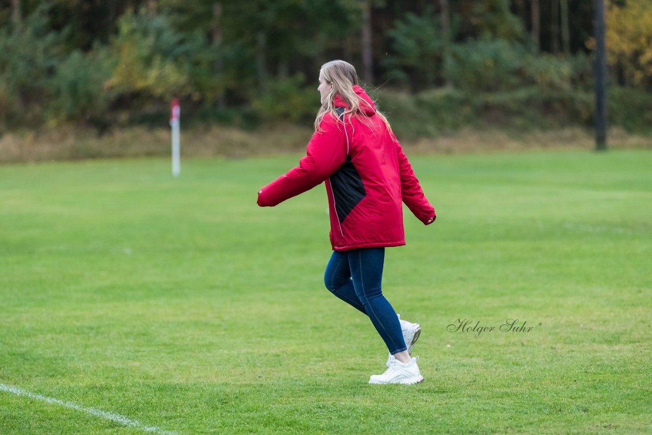 Bild 301 - Frauen SG Nie-Bar - Merkur Hademarschen : Ergebnis: 8:0